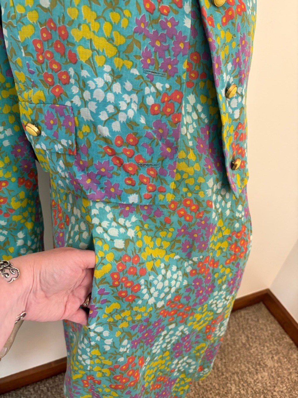 Vintage Teal Floral Midi Dress with Cropped Jacket - Picture 8 of 15